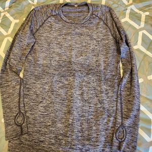 Lululemon swiftly tech long sleeve size 10